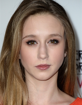 xem phim Taissa Farmiga