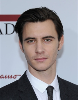 xem phim Harry Lloyd