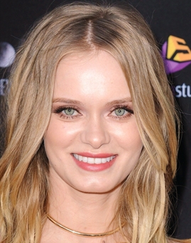 xem phim Sara Paxton